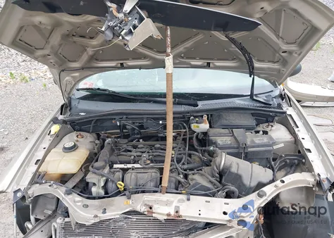 2007 Ford Focus S/Se/Ses z USA, uszkodzony, nr VIN 1FAFP34N47W239013